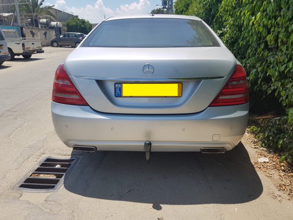 וו גרירה נשלף מרצדס 500